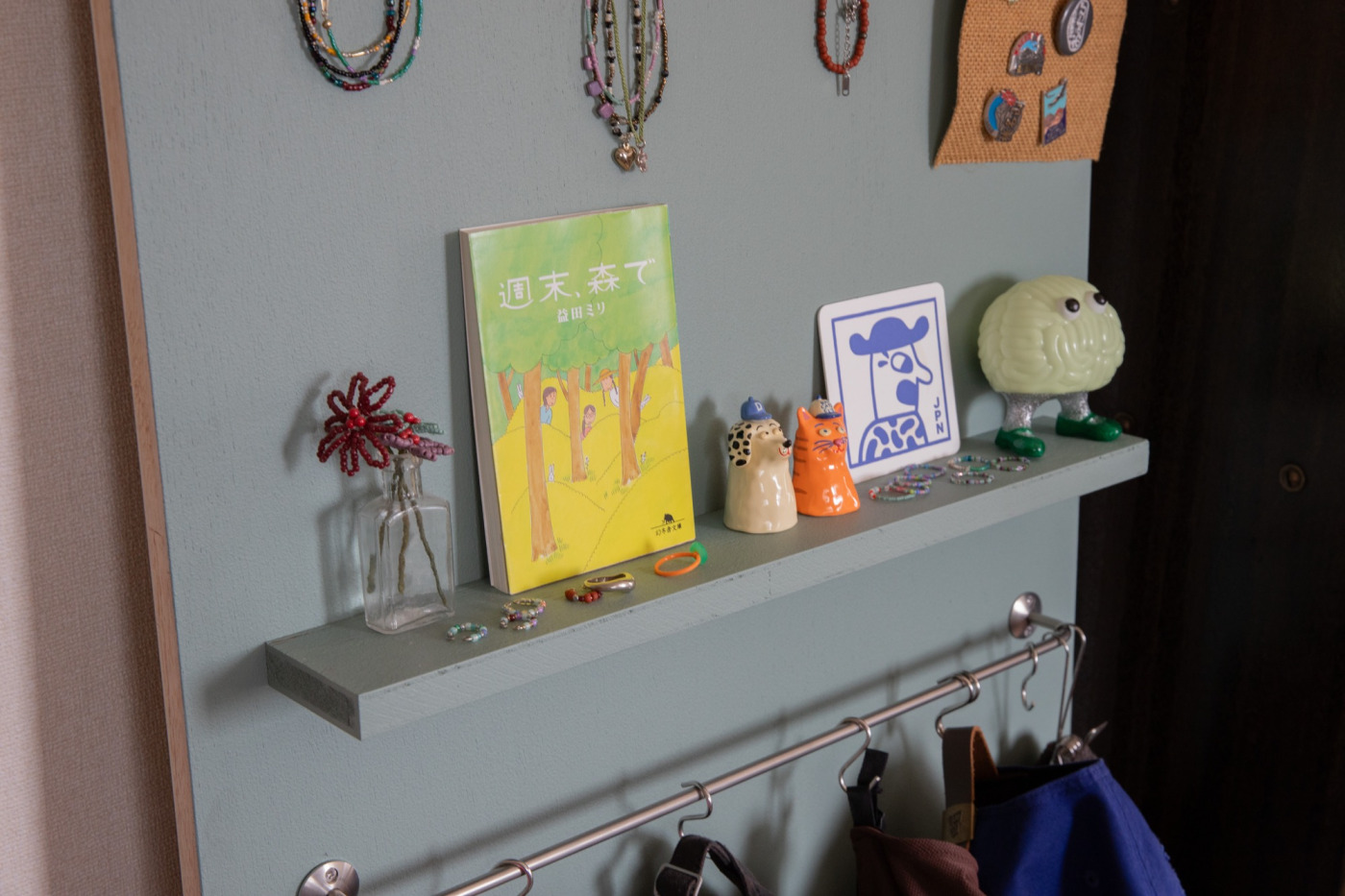 壁に穴を開けない「壁面収納DIY」。賃貸でもできる、立てかけ収納をつくってみた！94
