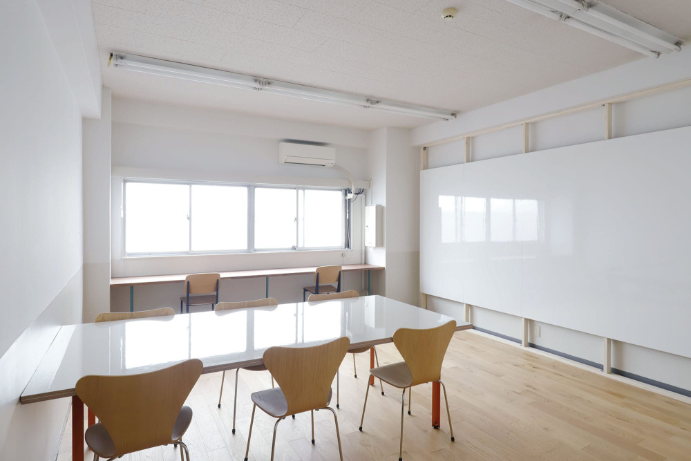 工期2日で内装をインストール！「原状回復必須」の条件をクリアしたオフィス改装 Vol.1