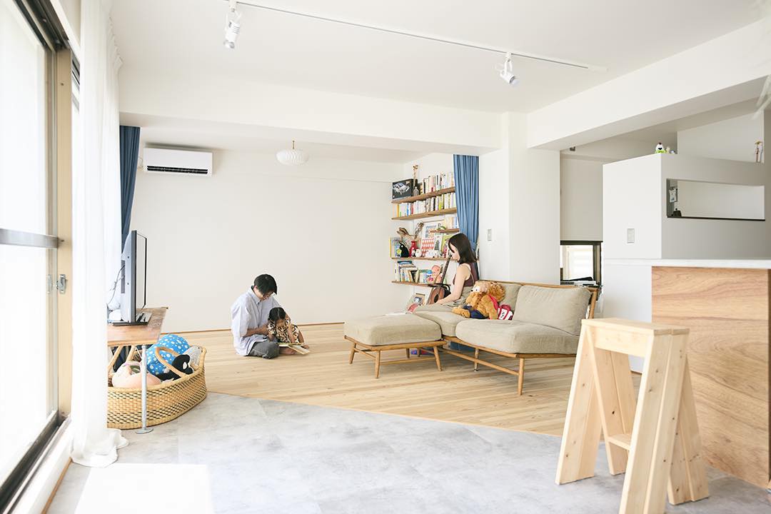 家族の気配が行き来する 「おかえりカウンター」のある住まい33