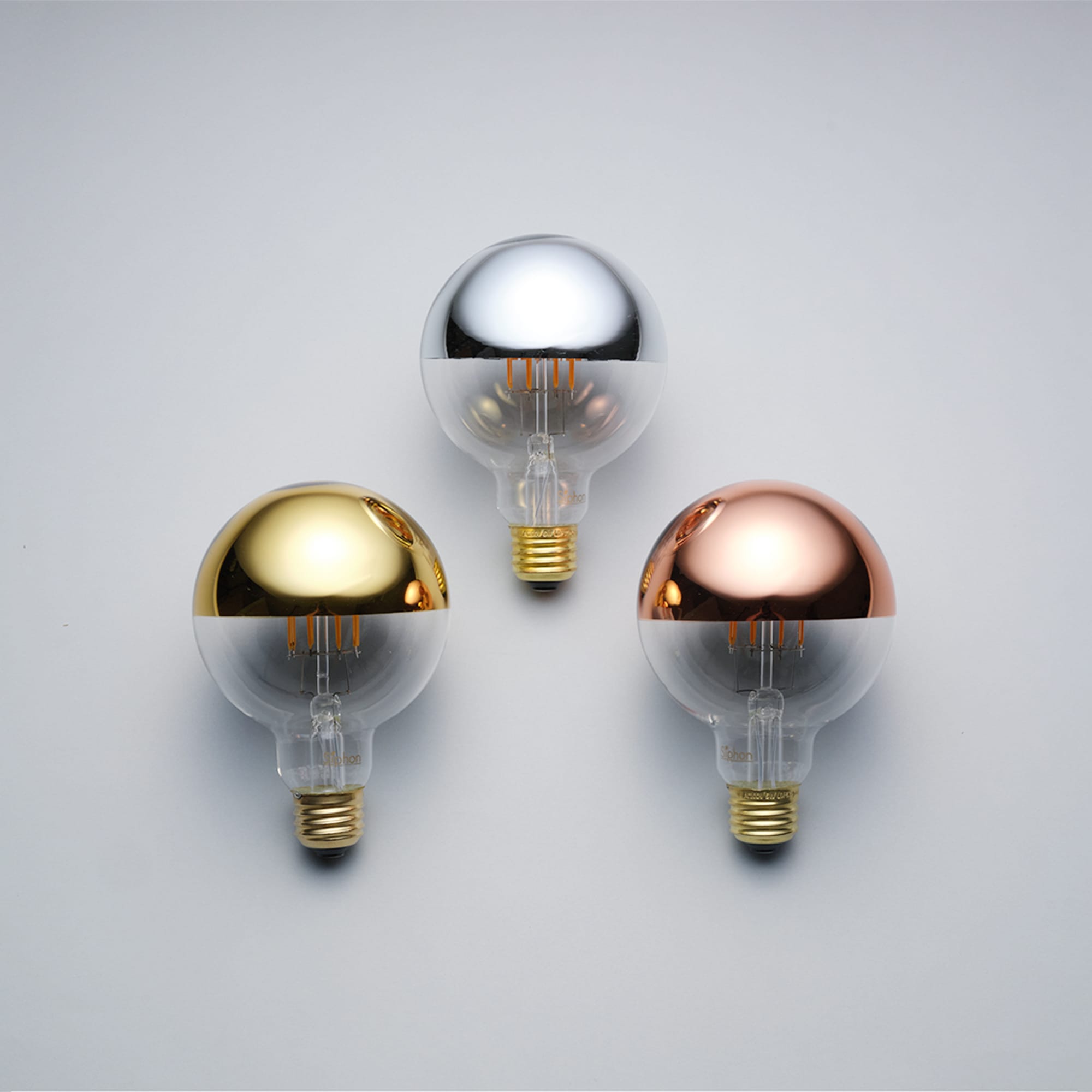 ミラーLED電球 φ95(E26)50W相当 ゴールド 2200K電球色 LT-BB007-07-G141 φ95 カラーの違い（左からゴールド・シルバー・コッパー）