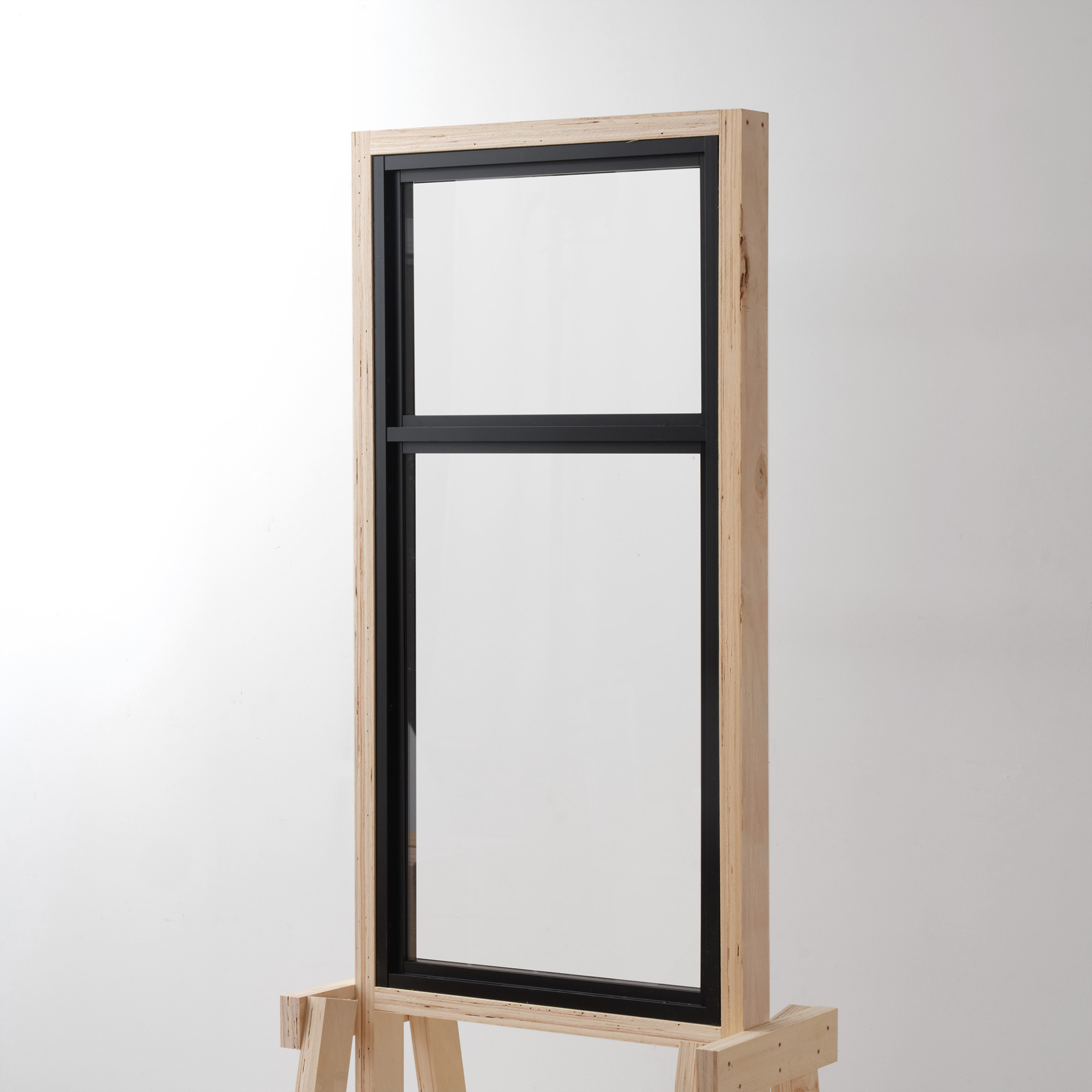 室内アルミサッシ 回転窓＋FIX窓 ブラック 樹脂パネル DW-DR013-18-G201 FIX窓（上）＋FIX窓（下）　W500 H1050（上H350 下H700）クリア樹脂パネル