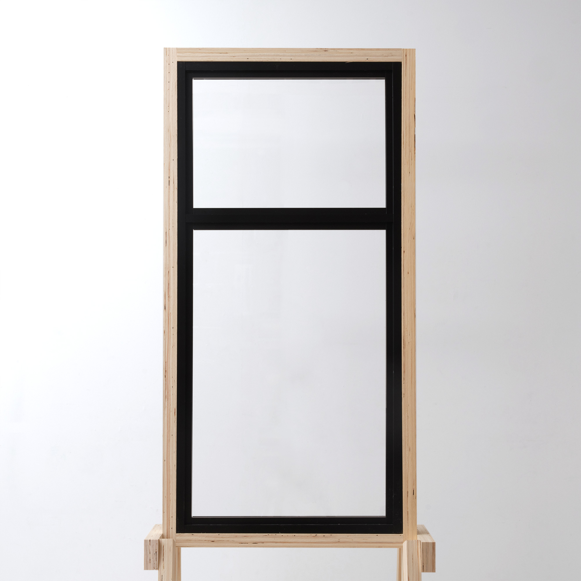 室内アルミサッシ 回転窓＋FIX窓 ブラック 樹脂パネル DW-DR013-18-G201 FIX窓（上）＋FIX窓（下）　W500 H1050（上H350 下H700）クリア樹脂パネル