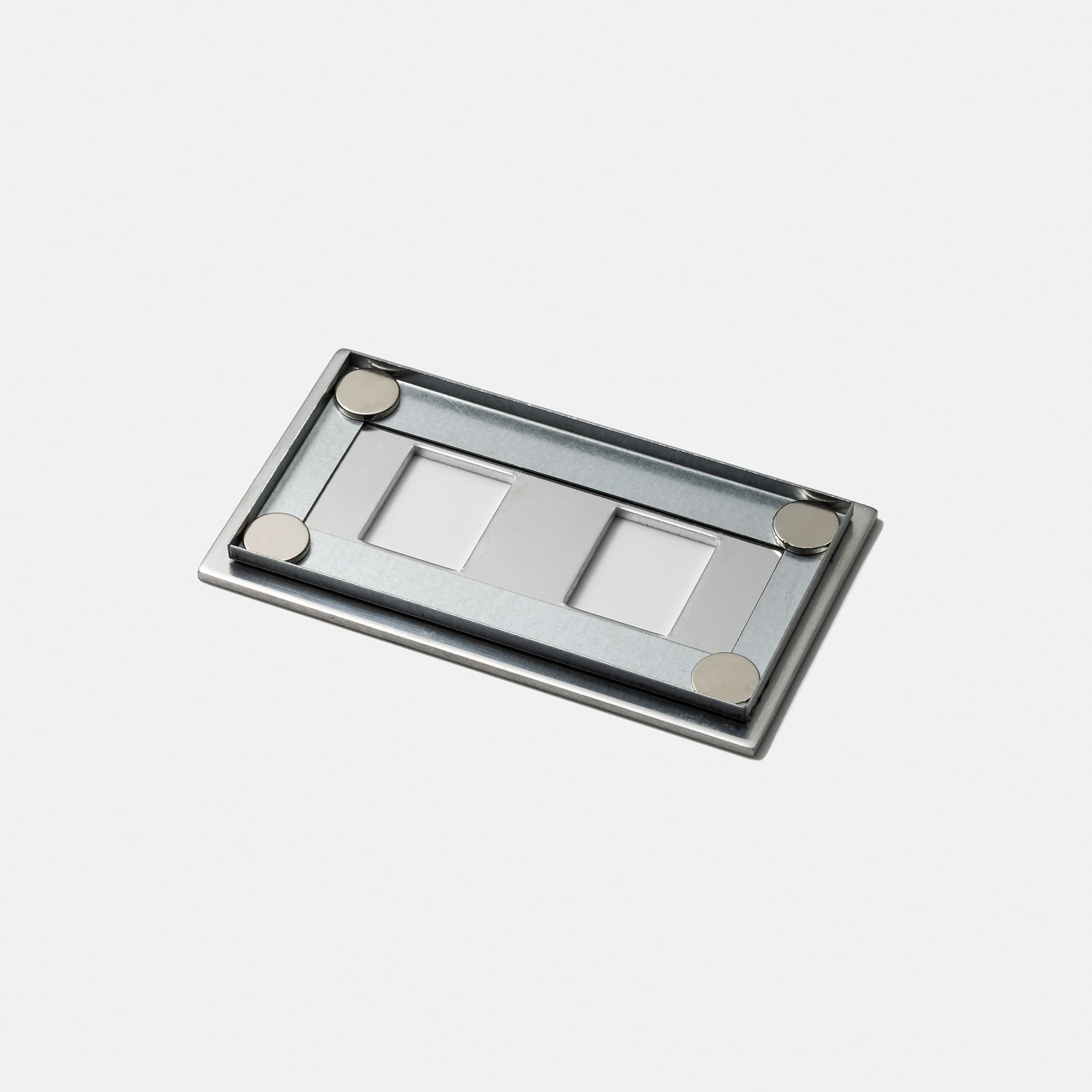 メタルスイッチプレート アルミ 2口用 LT-PS009-05-G141 マグネットが付属します