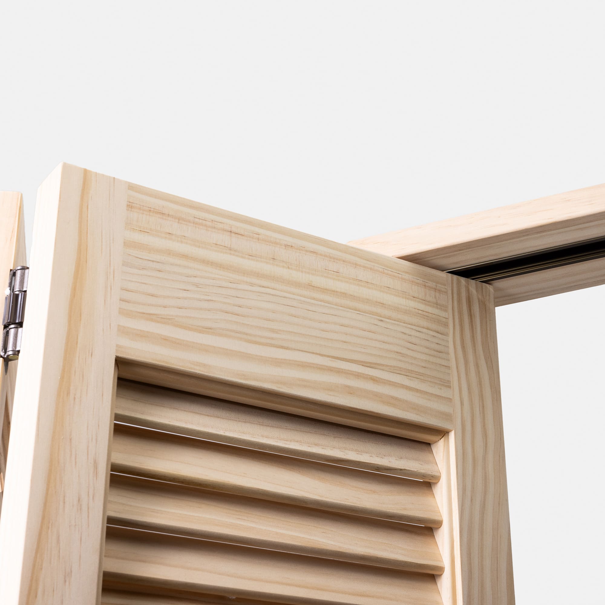 木製パインルーバー折れ戸 片開き 752×2007 DW-DR011-02-G111 折れ戸なので開きのスペースを取りません