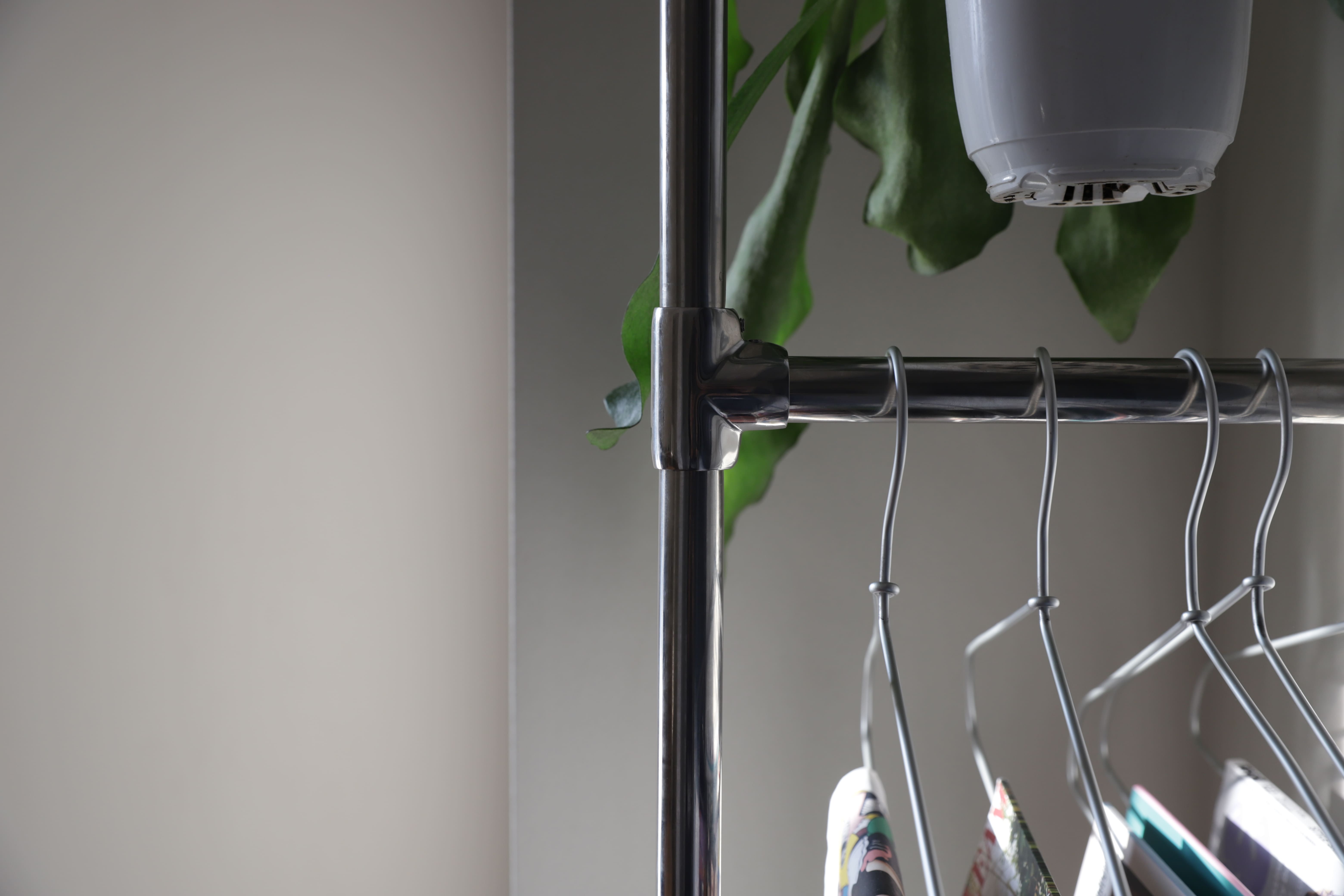 メタルハンガーライン T型貫通エルボ PS-HB013-23-G141