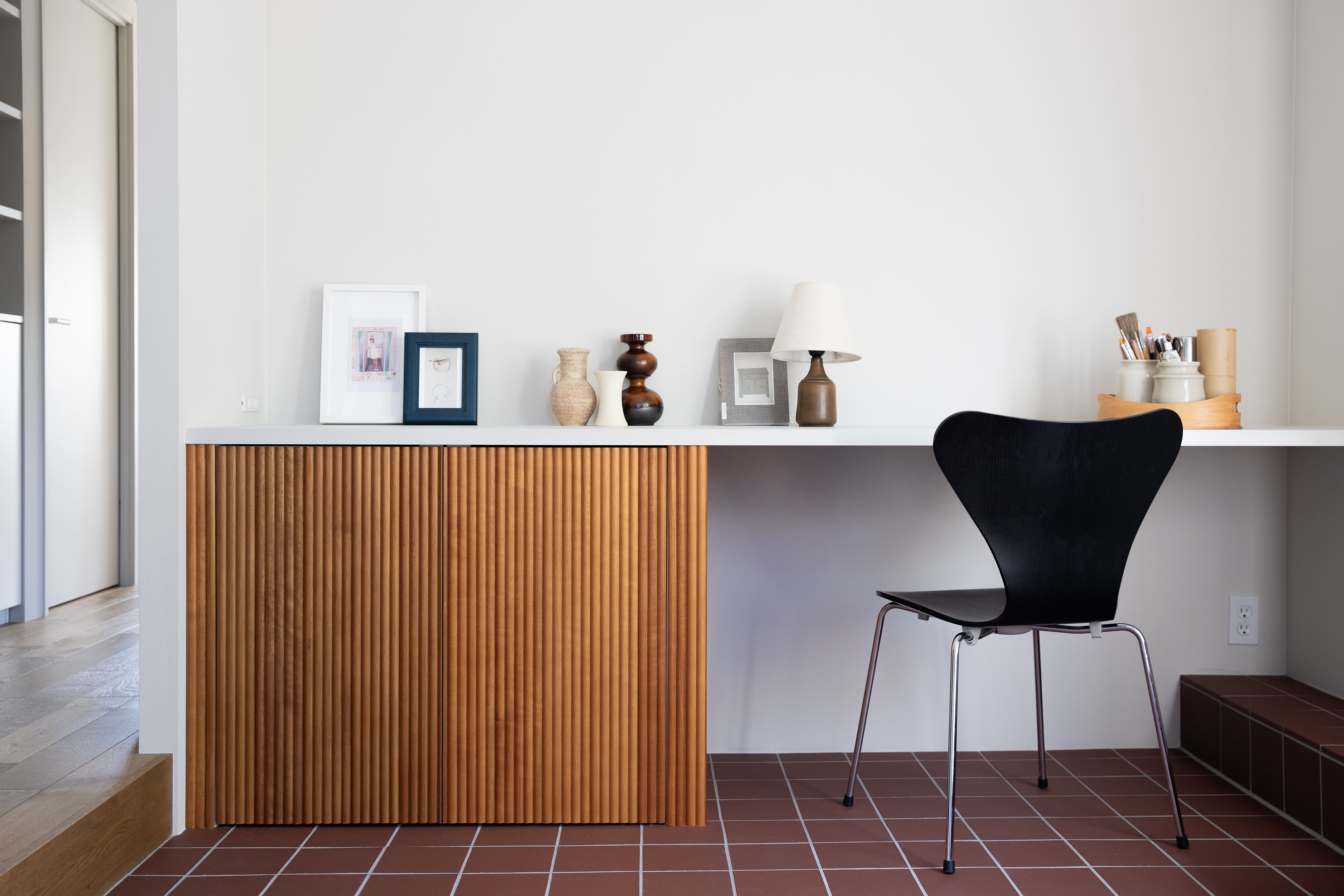 クラシックリブパネル チューブ L2550 無塗装 WL-WB015-17-G276 「チューブ マット塗装」を使用した事例