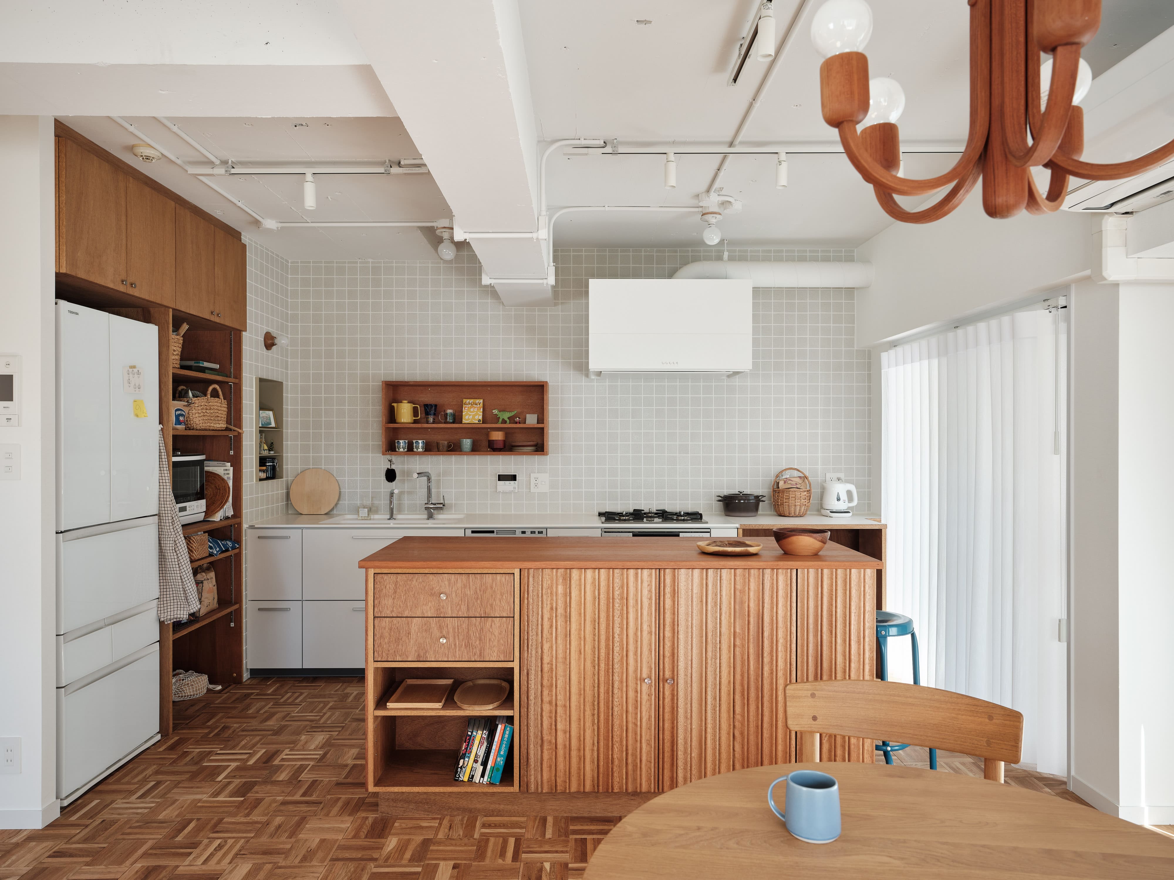 クラシックリブパネル ラウンド L2550 無塗装 WL-WB015-05a-G276 「ラウンド 無塗装」を使用した事例