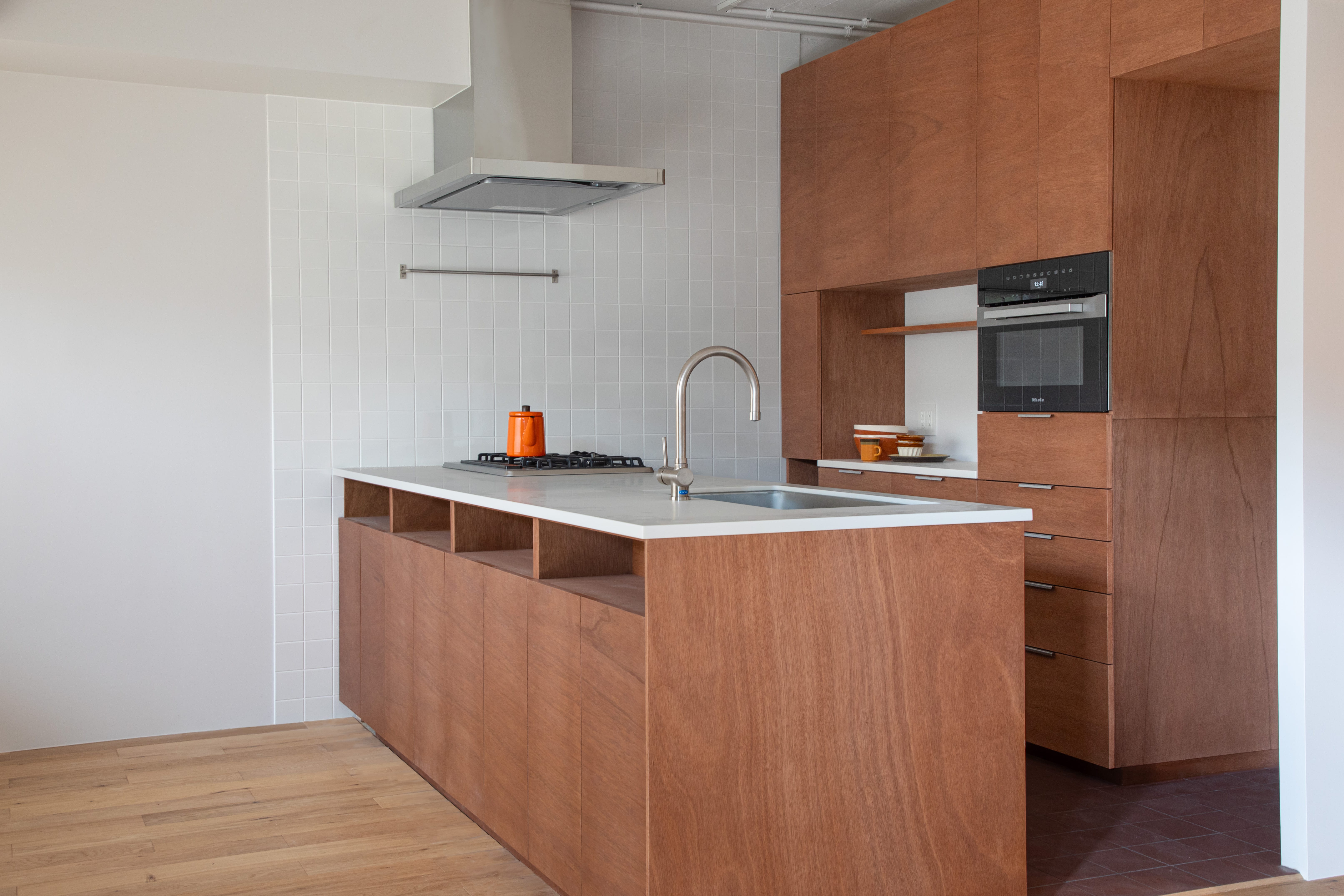 T番タイル ホワイト 100角（シート） WL-TL020-01P-G141