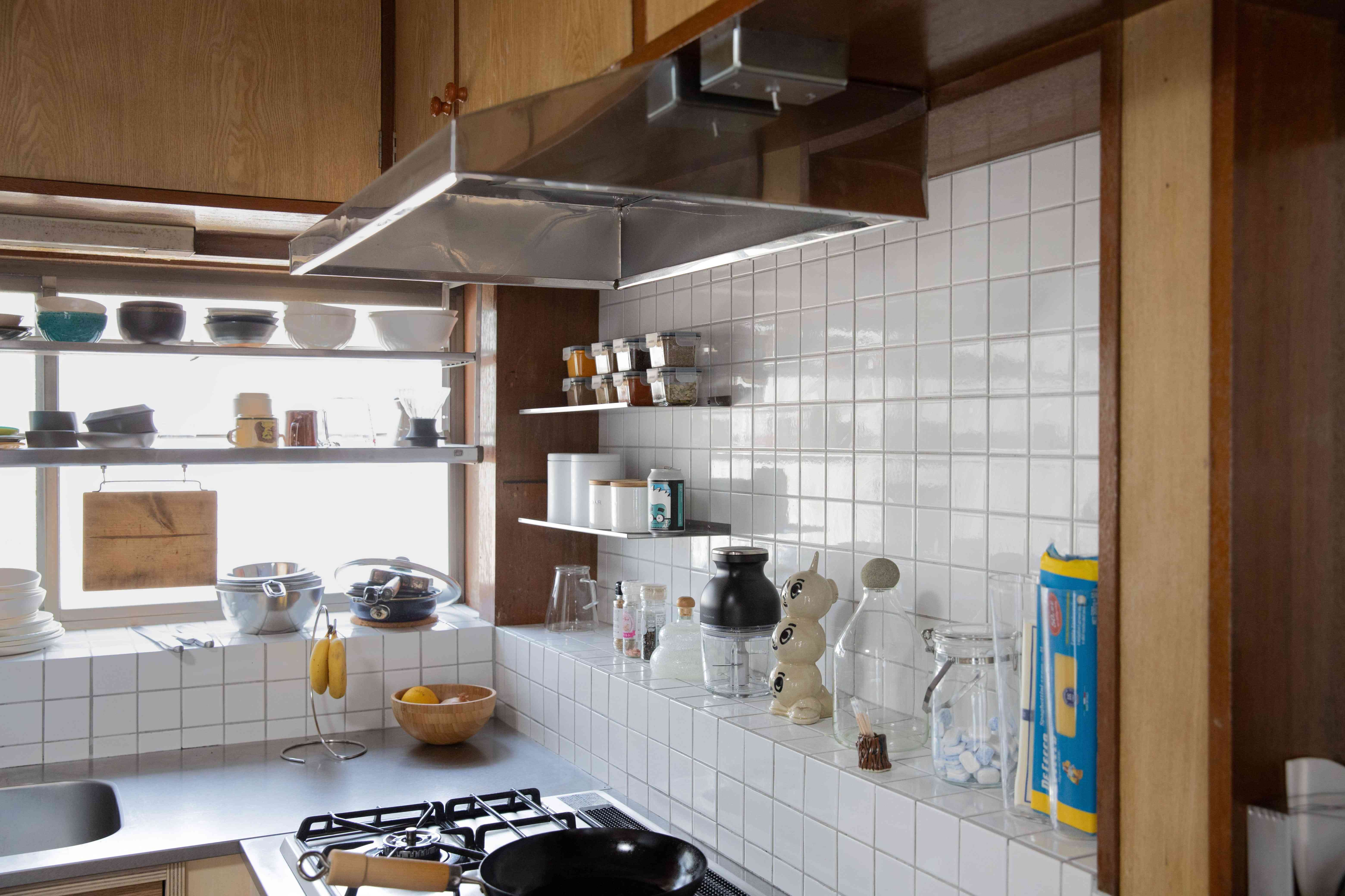 T番タイル ホワイト 100角（シート） WL-TL020-01P-G141