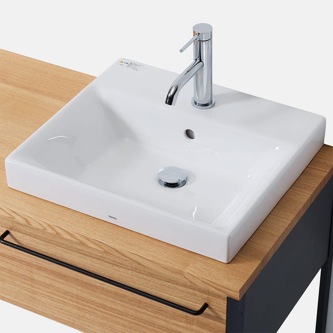 ワークカウンター洗面台 W1100～1500×D500 KB-PR009-06-G201 スクエア型でシンプルな陶器製のシンク。水栓はオプションのシングルレバー混合栓