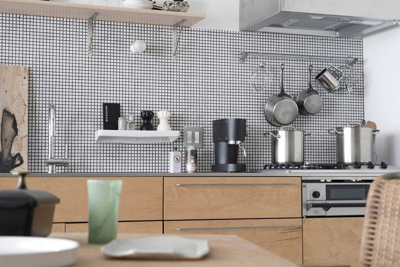 ピクセルタイル ホワイト（ケース） WL-TL018-01-G141