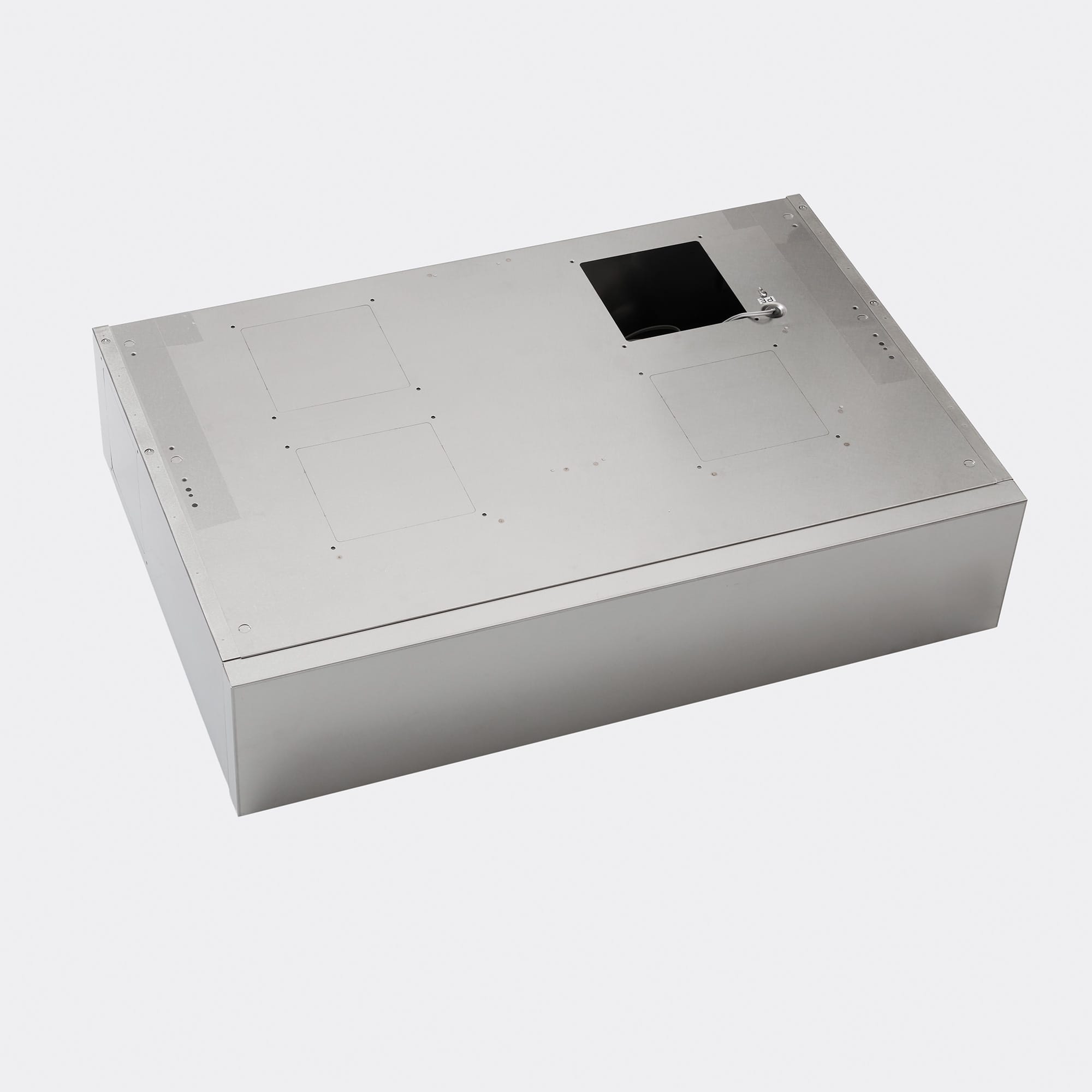 フラットレンジフード 壁付け型 W900 ステンレス バイブレーション KB-KC017-20-G141 上部の4隅、左右の側面、さらに背面の計7方向にダクトを取り付けることができます