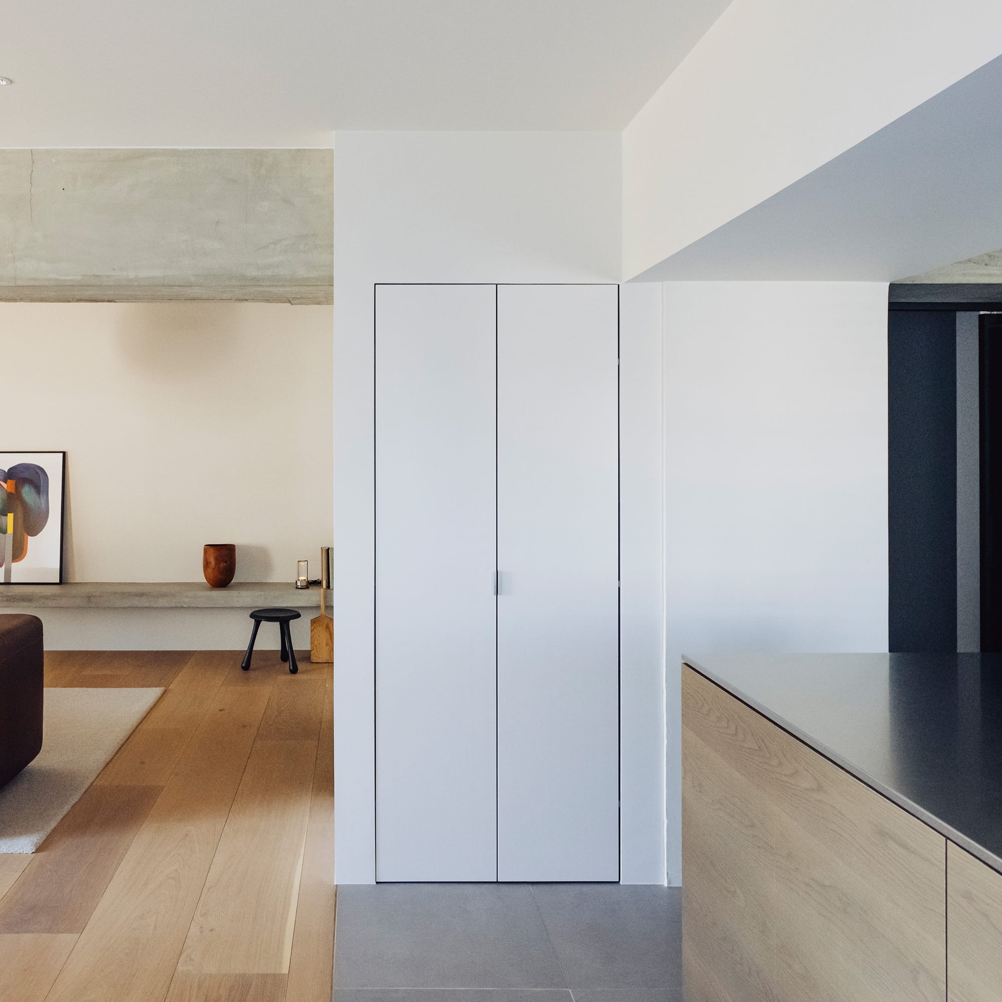 アングル把手 W75 PS-HD024-01-G141 （写真提供：ASTER ｜中川正人商店）