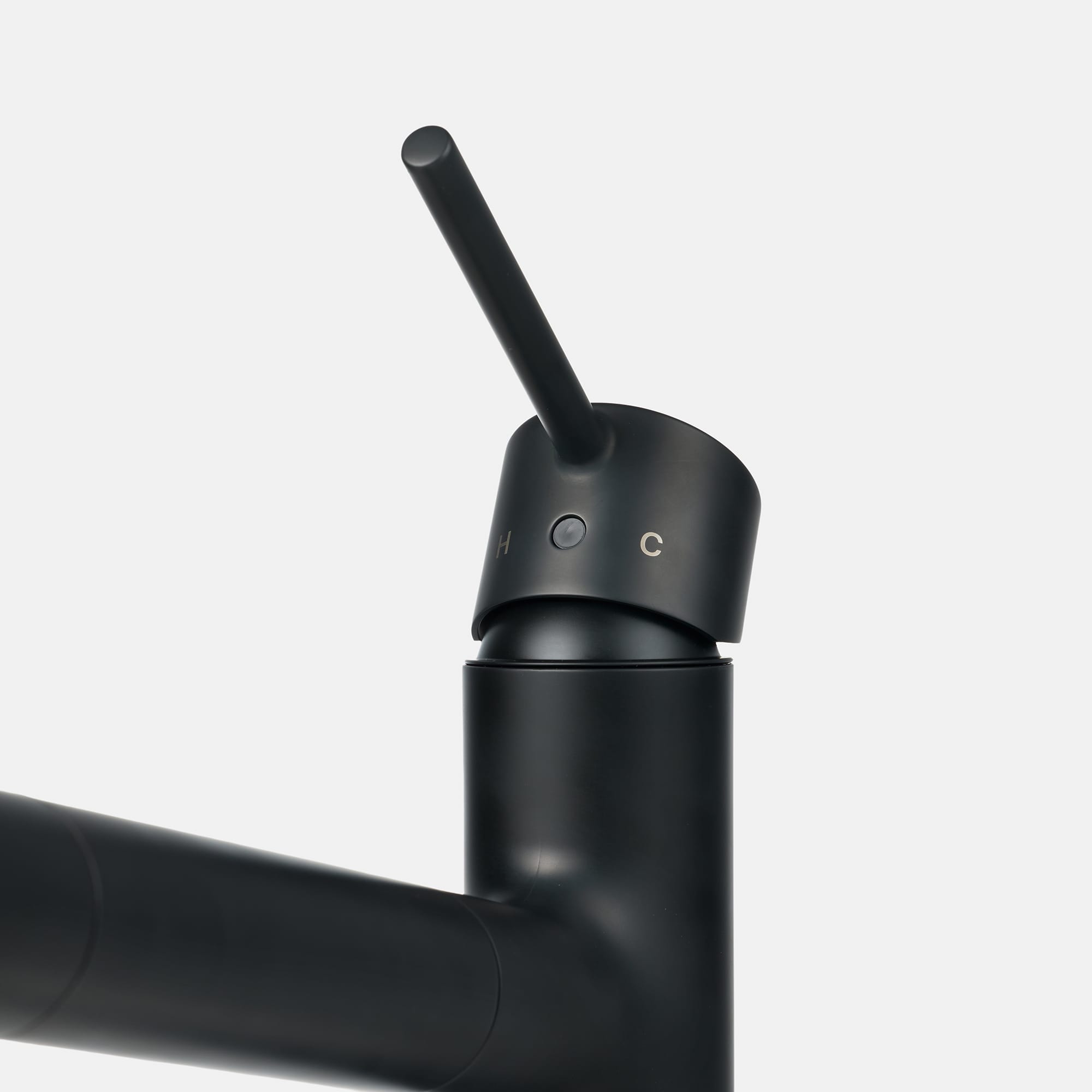 浄水器付き切替混合栓 ストレート（スパウト内蔵） ブラック KB-PT002-23W-G201