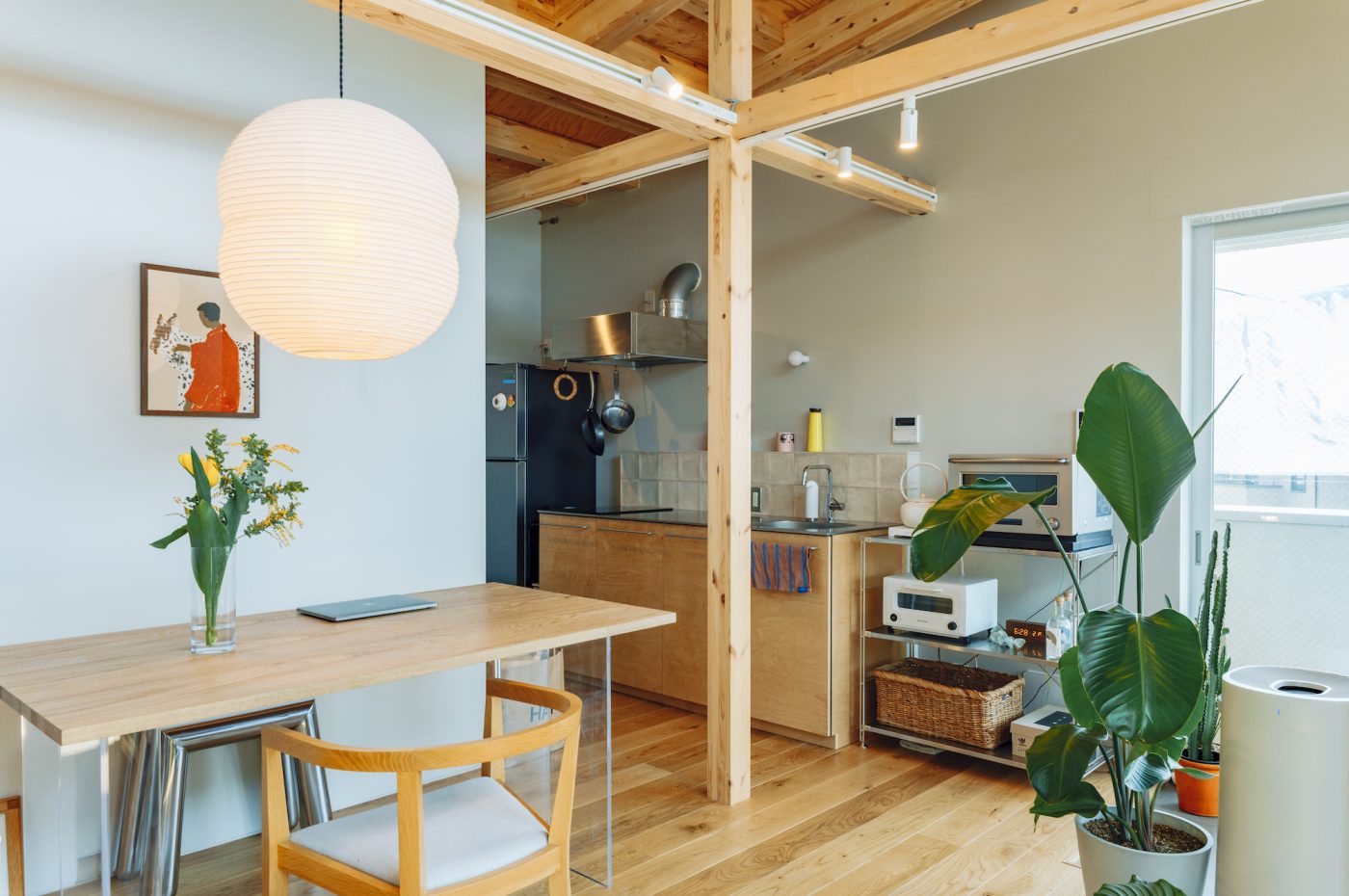 オーダーミドルキッチン バーチ W1500～1800 KB-KC027-10-G183 バーチW1800×D600（写真提供：KHAATT・石井航建築設計事務所、撮影：石井航）