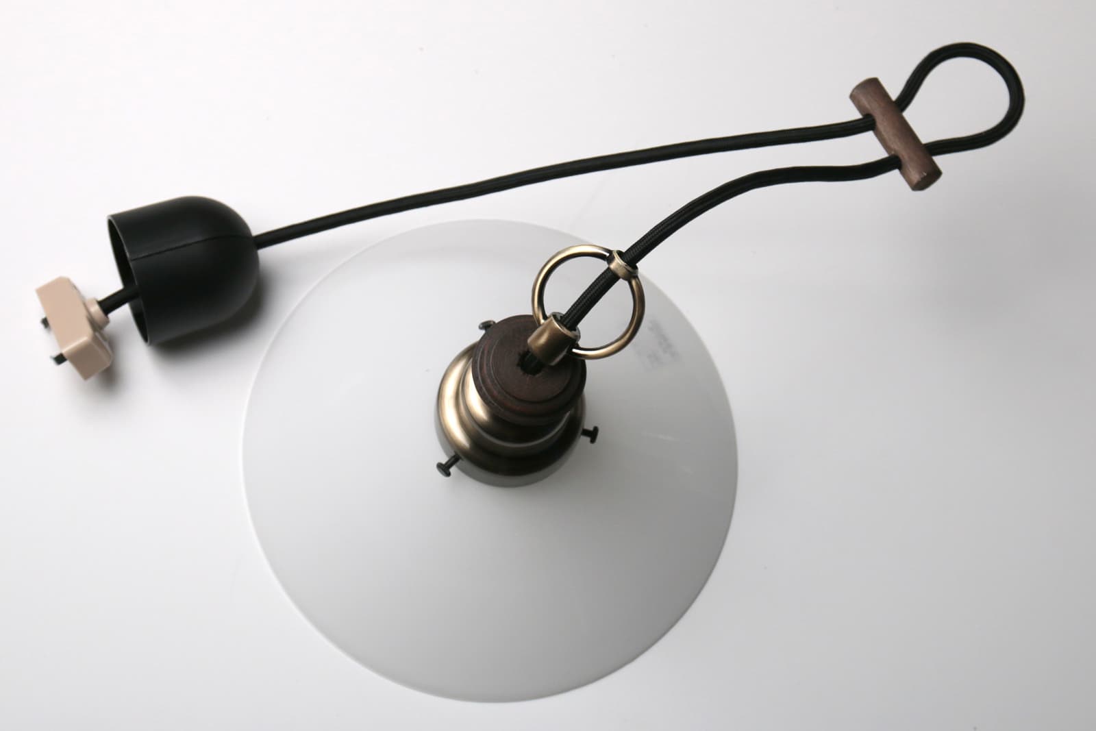 硝子の吊照明 乳白 LT-PD017-01-G141 付属品（電球は付属しません）