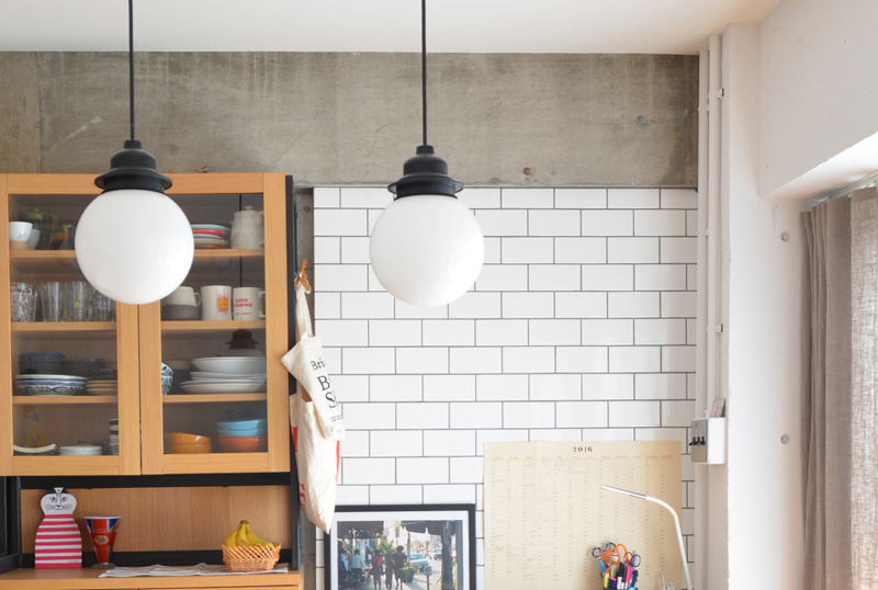 ガラスボール照明 乳白×ブラック | LT-PD002-02-G141 | ペンダント