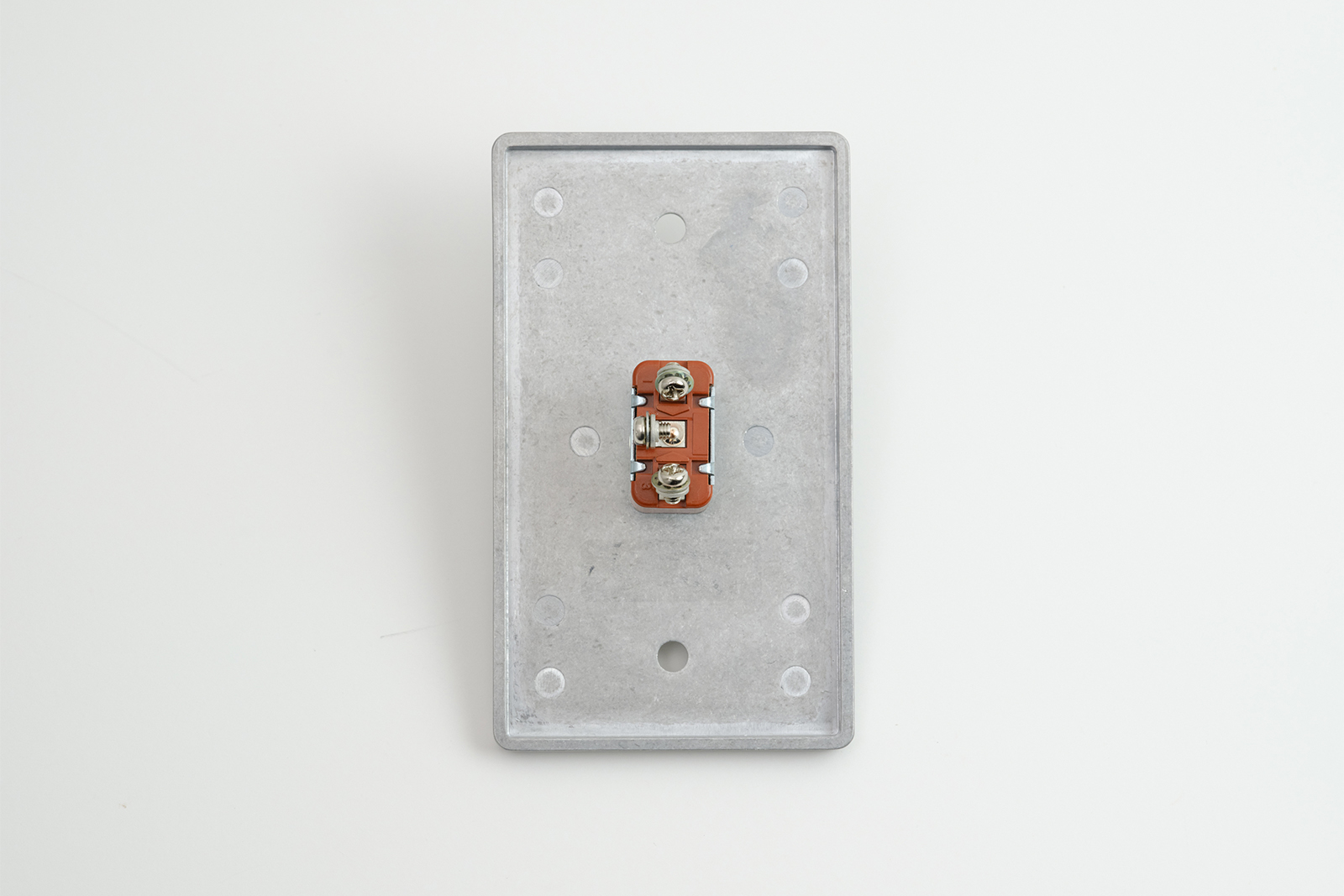ダイカストトグルスイッチ 01-1縦 LT-PS011-01-G141 裏面