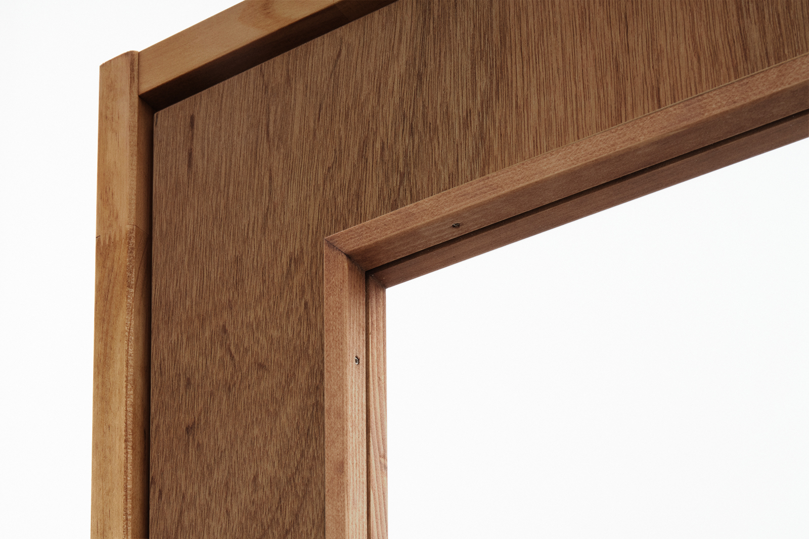 木製ユニットドア ガラス開き戸 ラワン DW-DR012-01-G191 ドアと枠で素材が異なるため、色味は若干異なります