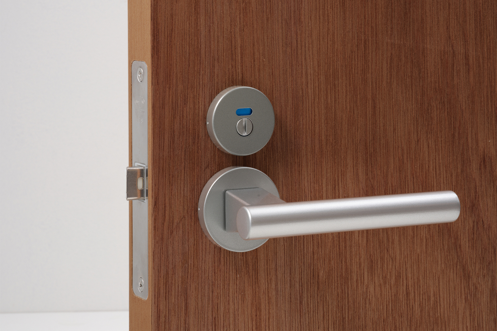木製ユニットドア 開き戸 ラワン DW-DR012-03-G191 オプションの表示錠（解錠時）