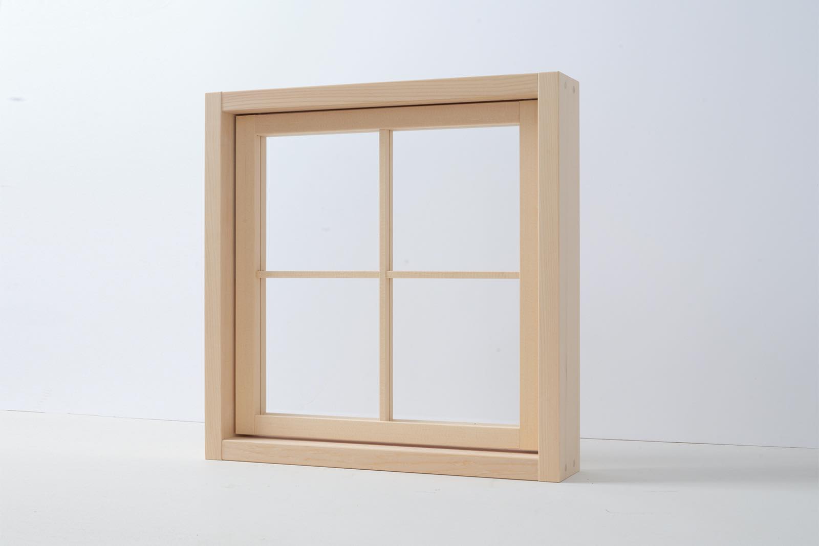 木製室内窓 450角 押し出しタイプ DW-DR008-07-G164 窓を閉じた状態